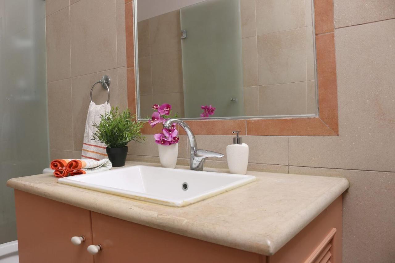 Modern Chic Apartment, Corfu Town Εξωτερικό φωτογραφία